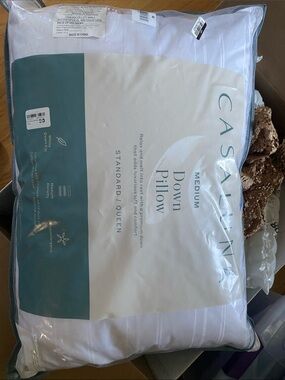 NWT  Casaluna White Down Pillow